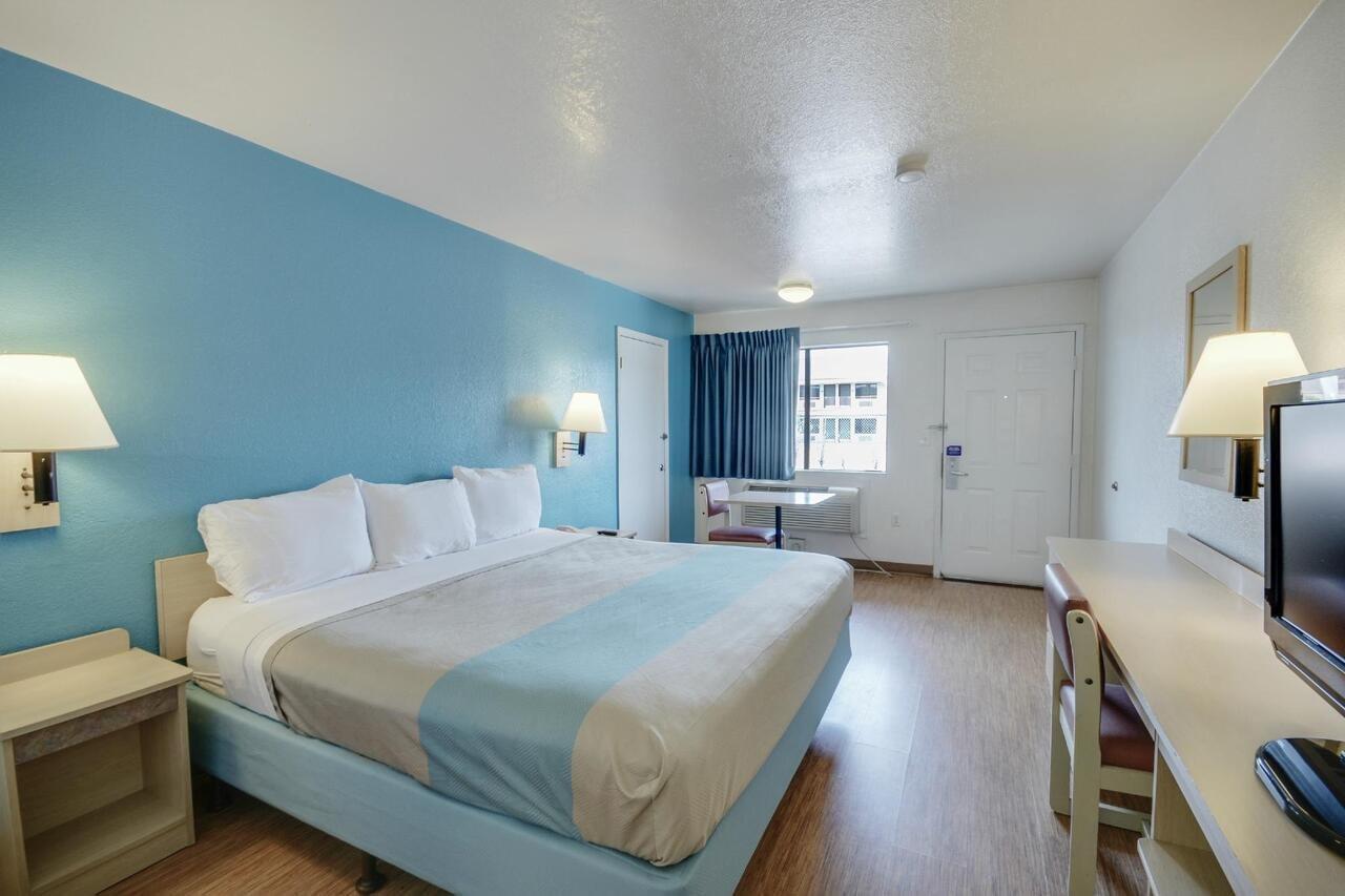 Motel 6-Webster, Tx - Houston - Nasa Lake Εξωτερικό φωτογραφία